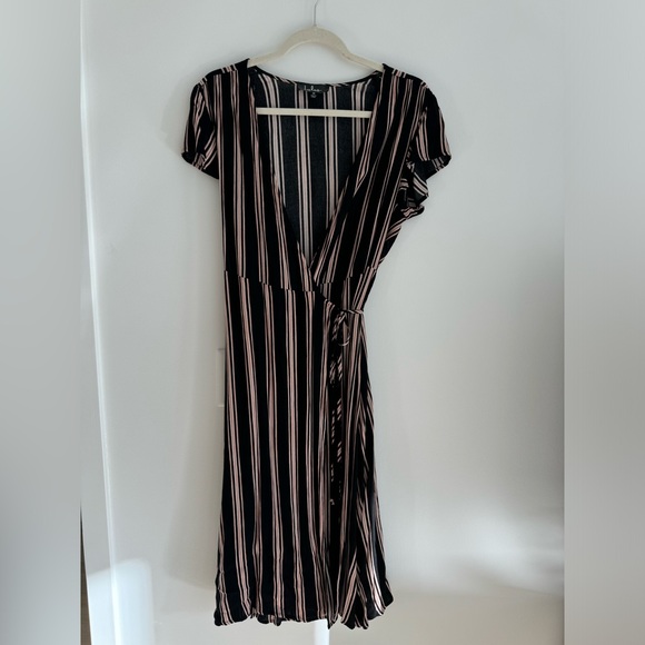 Lulus black striped midi wrap dress - Picture 5 of 8